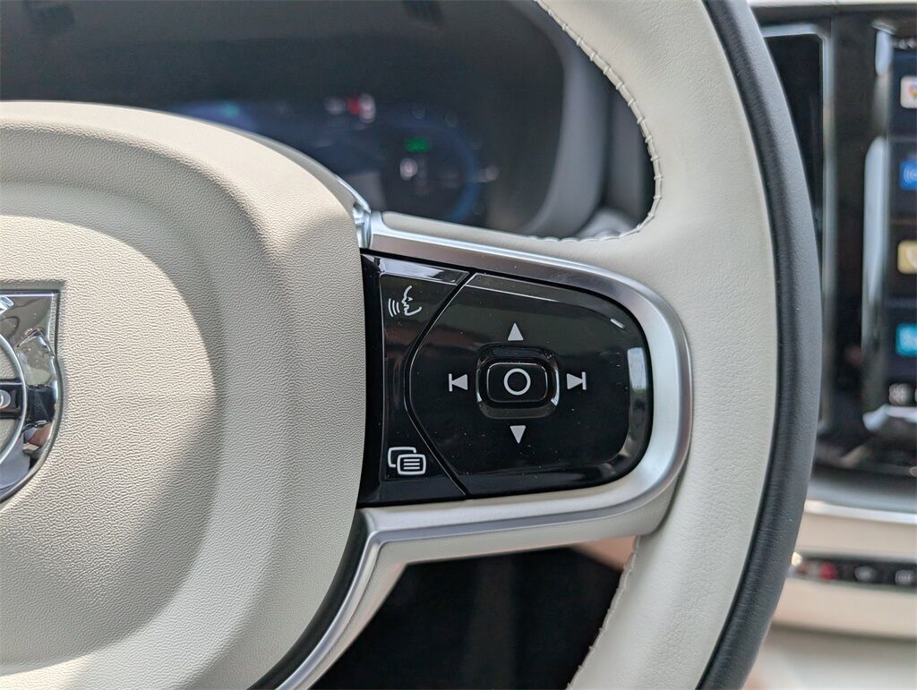 2025 Volvo XC60 Plug-In Hybrid T8 Plus Hunt Valley MD