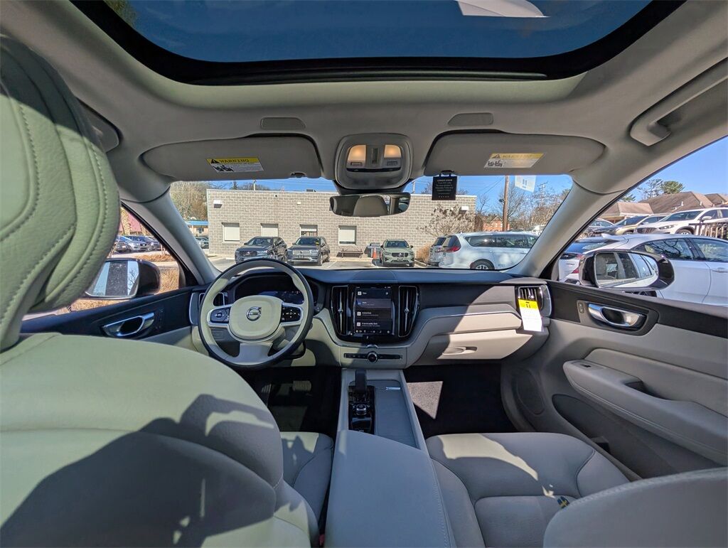 2025 Volvo XC60 Plug-In Hybrid T8 Plus Hunt Valley MD