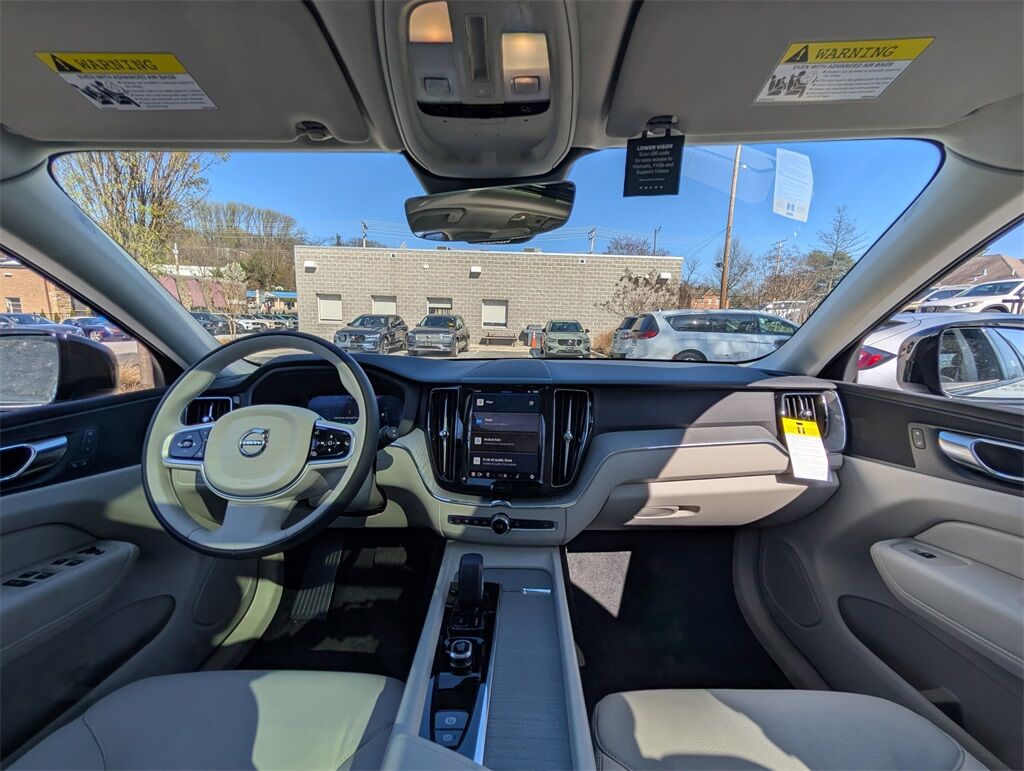 2025 Volvo XC60 Plug-In Hybrid T8 Plus Hunt Valley MD