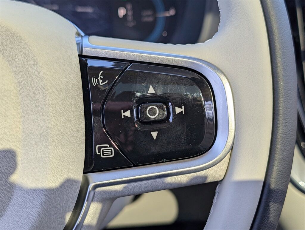 2025 Volvo XC60 Plug-In Hybrid T8 Plus Hunt Valley MD