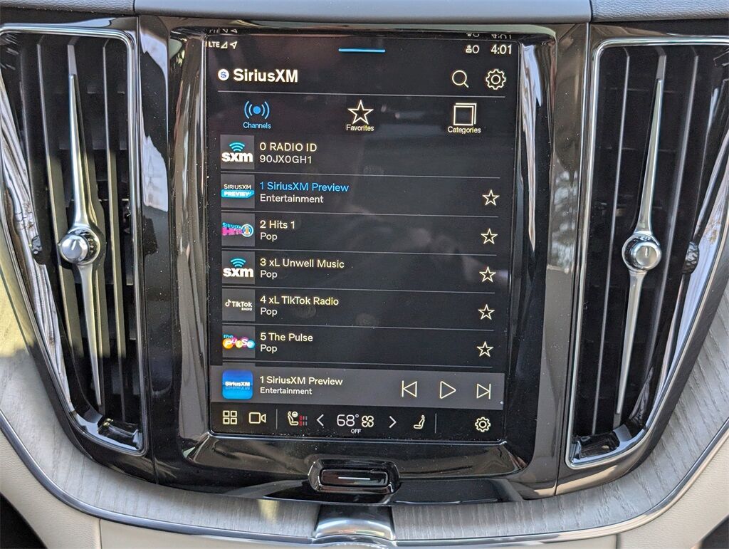 2025 Volvo XC60 Plug-In Hybrid T8 Plus Hunt Valley MD