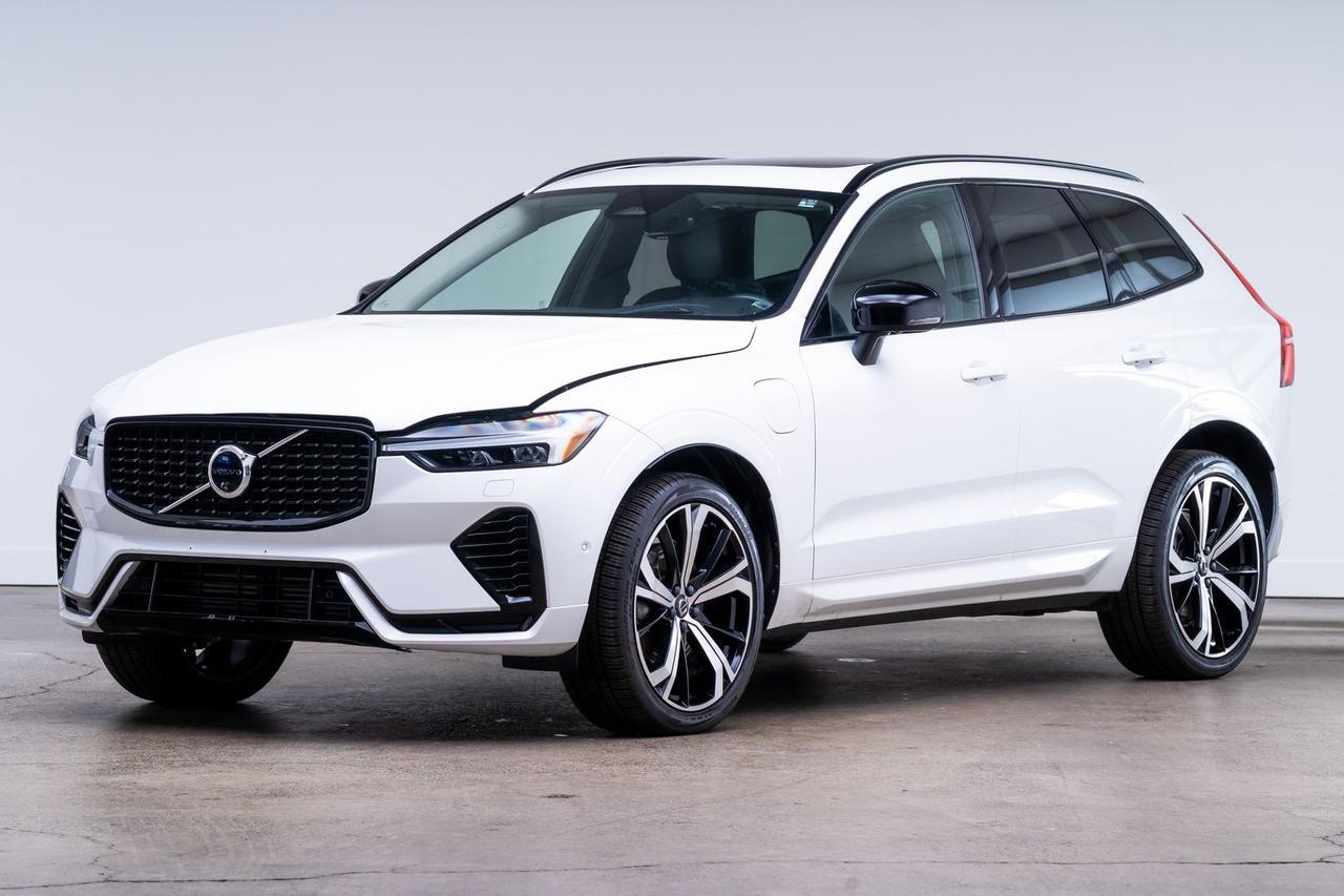 2025 Volvo XC60 Plug-In Hybrid T8 Ultra Pilot Assist Head-Up Display Portland OR