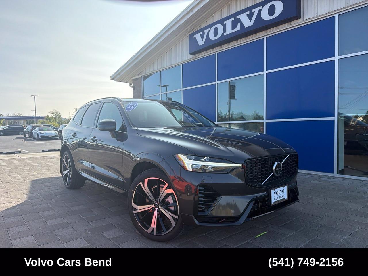 2025 Volvo XC60 Plug-In Hybrid T8 Ultra