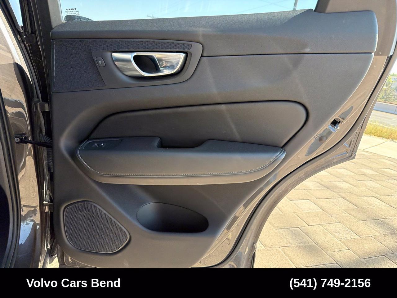 2025 Volvo XC60 Plug-In Hybrid T8 Ultra Bend OR