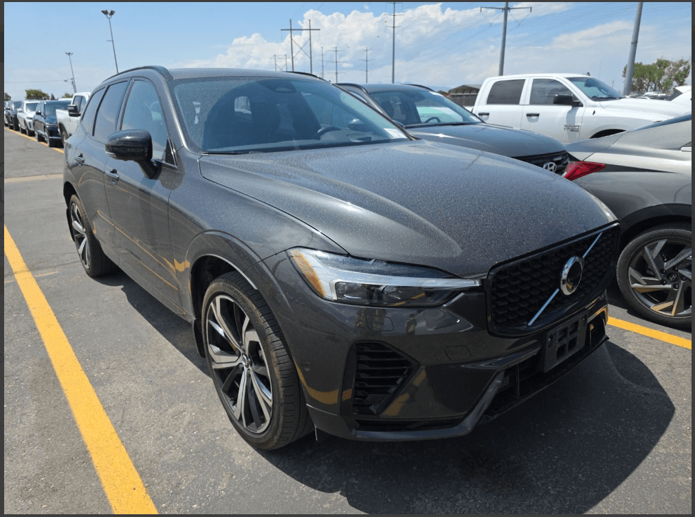 2025 Volvo XC60 Plug-In Hybrid T8 Ultra