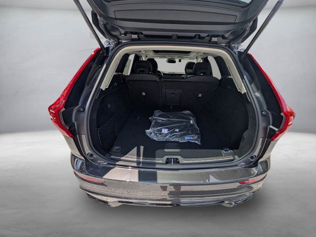 2025 Volvo XC60 Plug-In Hybrid T8 Ultra Hunt Valley MD