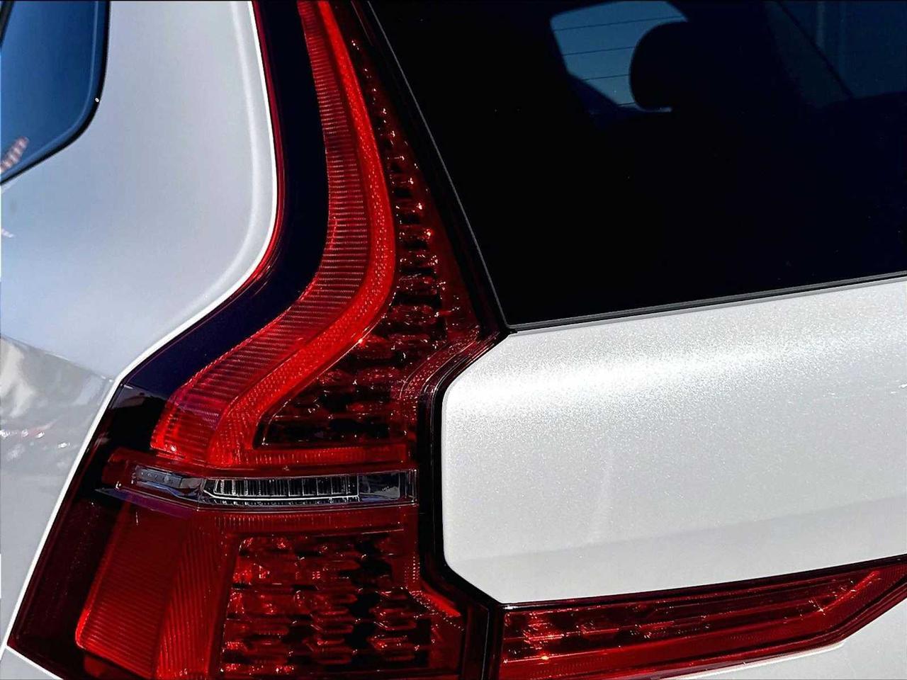 2025 Volvo XC60 Plug-In Hybrid Ultra Roseville CA