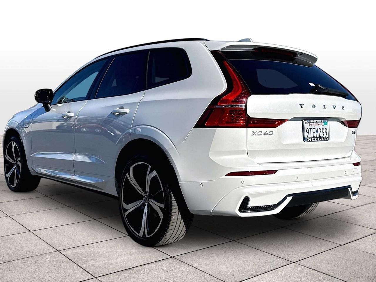 2025 Volvo XC60 Plug-In Hybrid Ultra Roseville CA