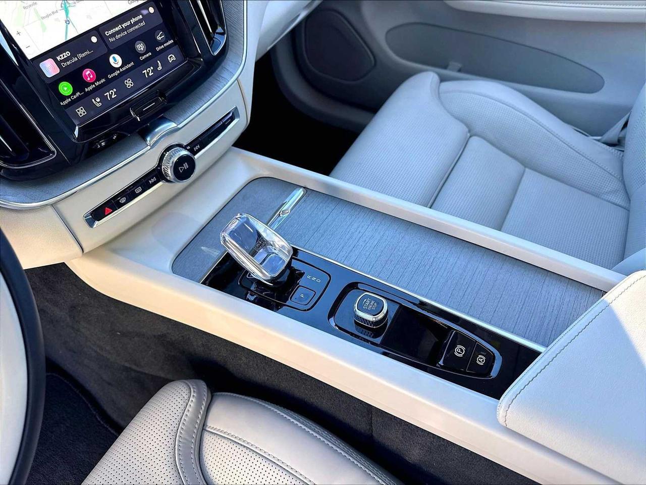 2025 Volvo XC60 Plug-In Hybrid Ultra Roseville CA