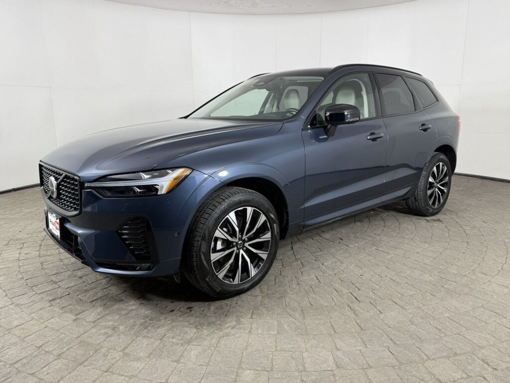 2025 Volvo XC60 Plus Maumee OH