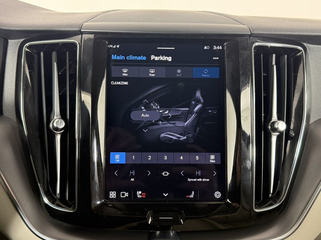 2025 Volvo XC60 Plus Maumee OH