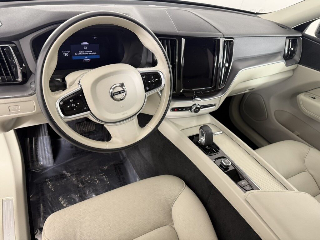 2025 Volvo XC60 Plus Maumee OH
