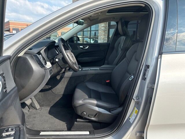 2025 Volvo XC60 Plus Springfield IL