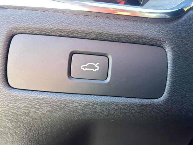 2025 Volvo XC60 Plus Whitinsville MA