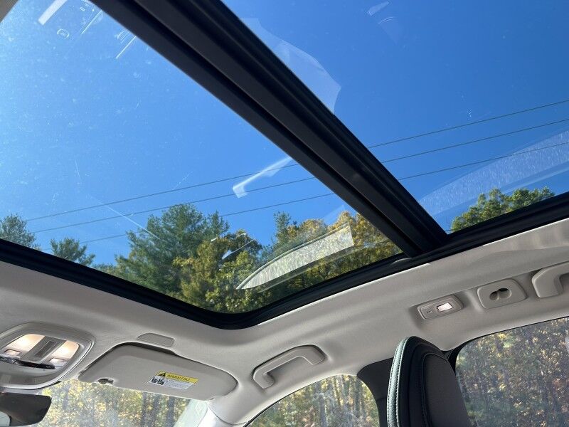 2025 Volvo XC60 Plus Webster MA