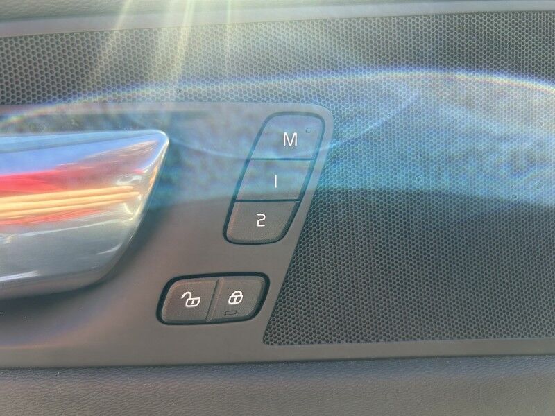 2025 Volvo XC60 Plus Webster MA