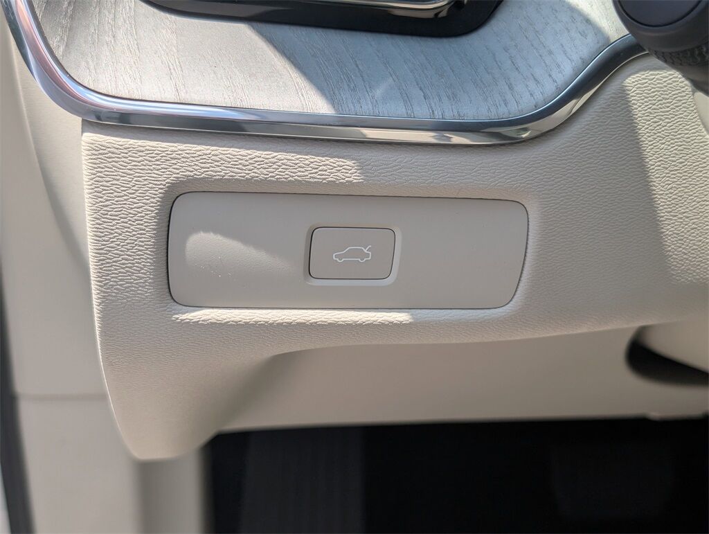 2025 Volvo XC60 Hunt Valley MD
