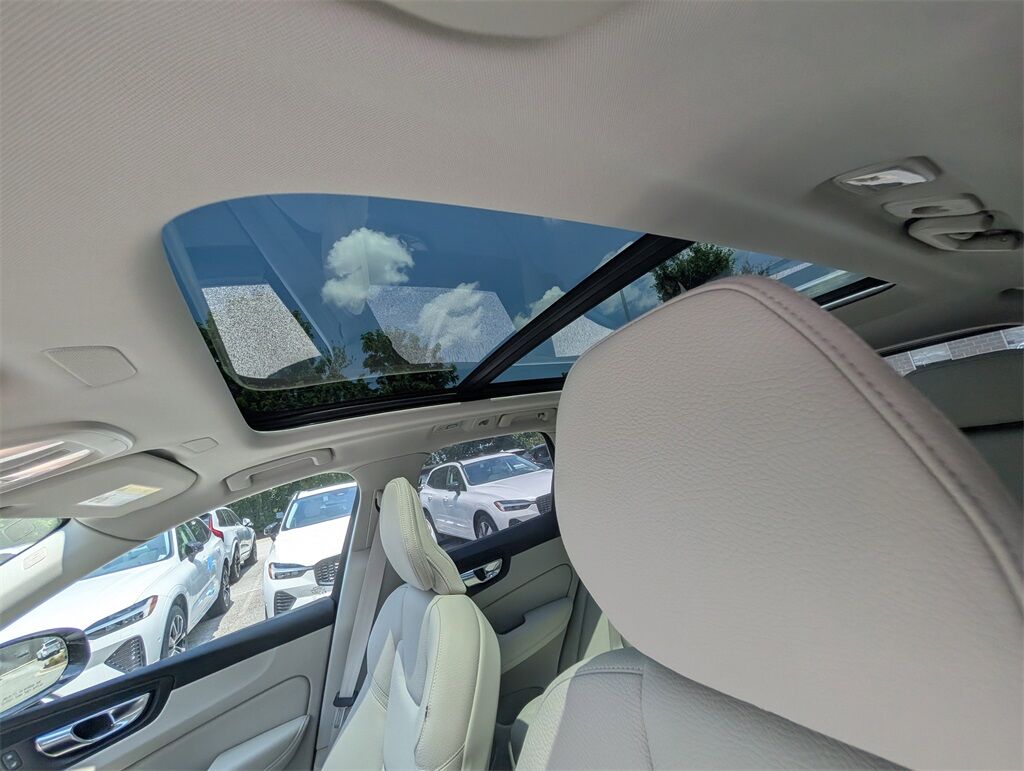 2025 Volvo XC60 Hunt Valley MD