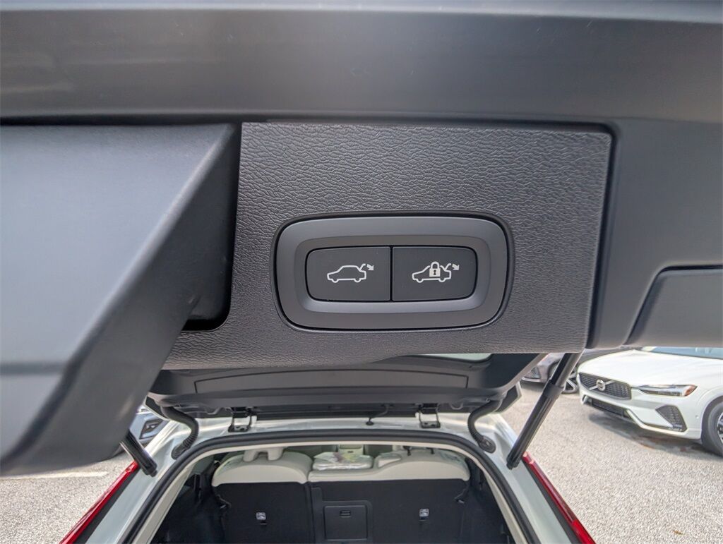 2025 Volvo XC60 Hunt Valley MD