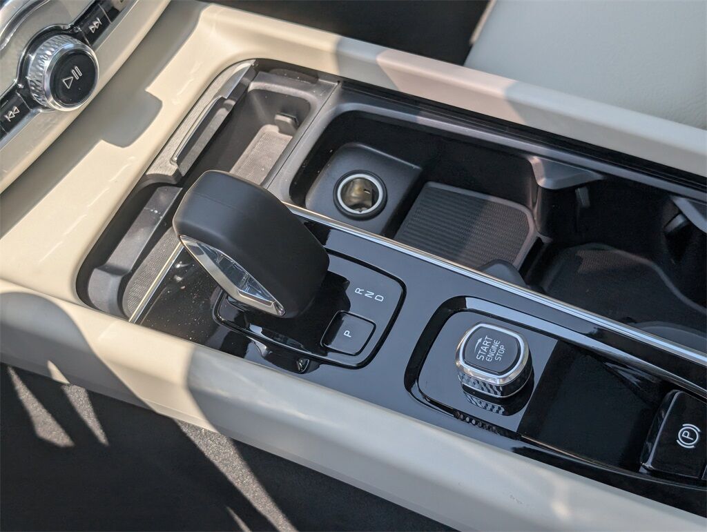 2025 Volvo XC60 Hunt Valley MD