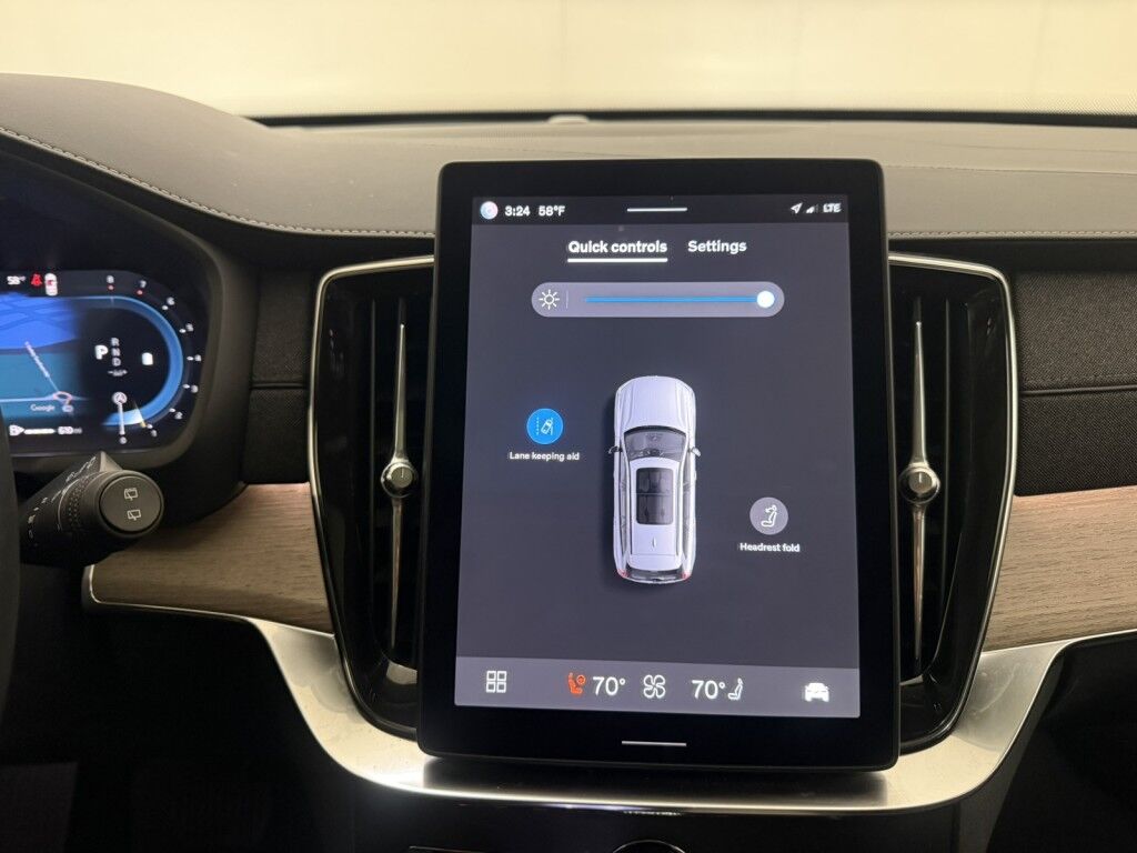 2025 Volvo XC90 2025.5 B5 AWD Plus 7-Seater Maumee OH