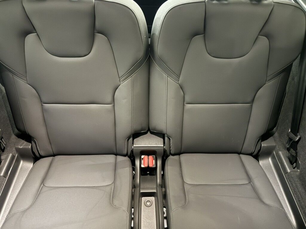 2025 Volvo XC90 2025.5 B5 AWD Plus 7-Seater Maumee OH