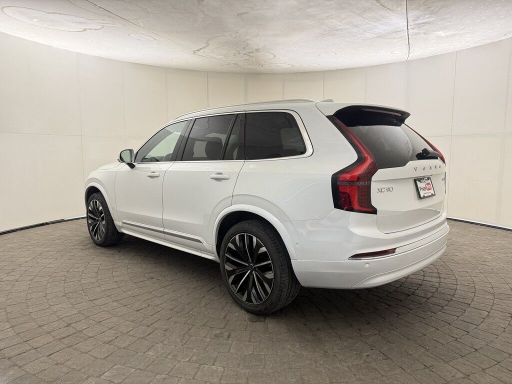 2025 Volvo XC90 2025.5 B5 AWD Plus 7-Seater Maumee OH