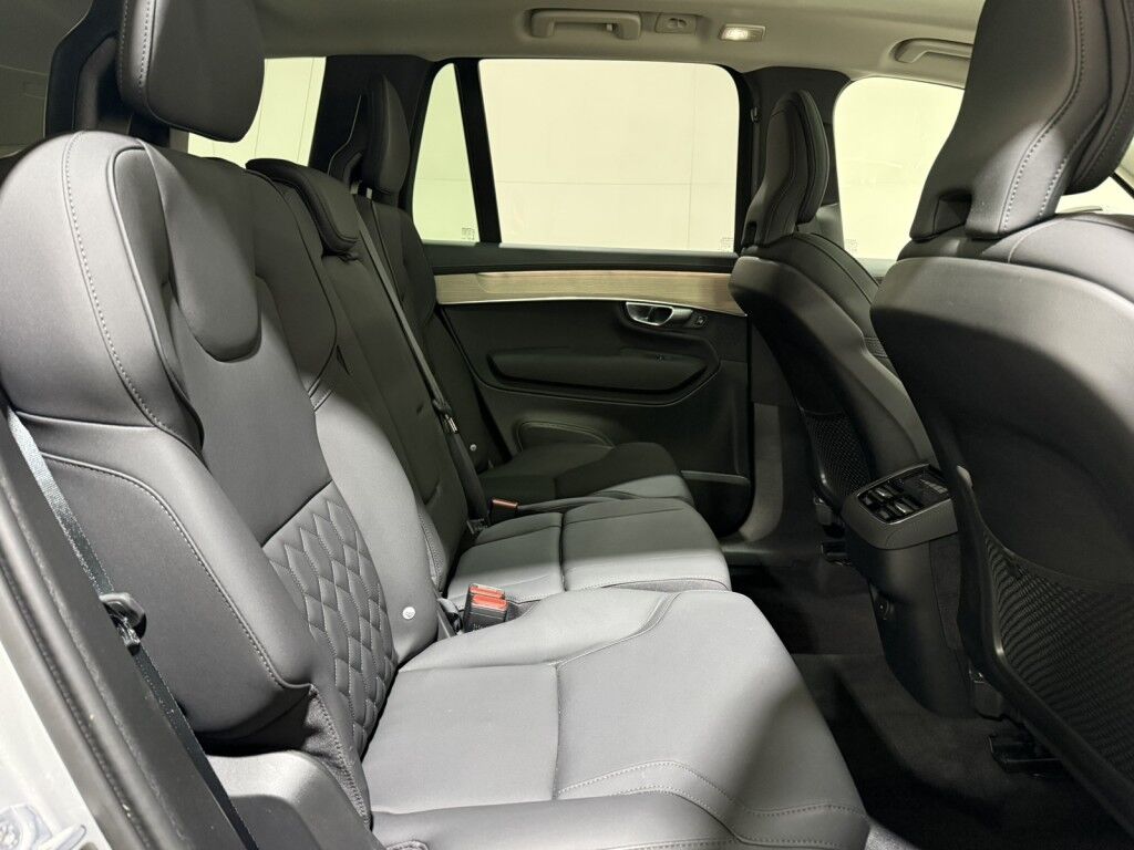 2025 Volvo XC90 2025.5 B6 AWD Plus 7-Seater Maumee OH