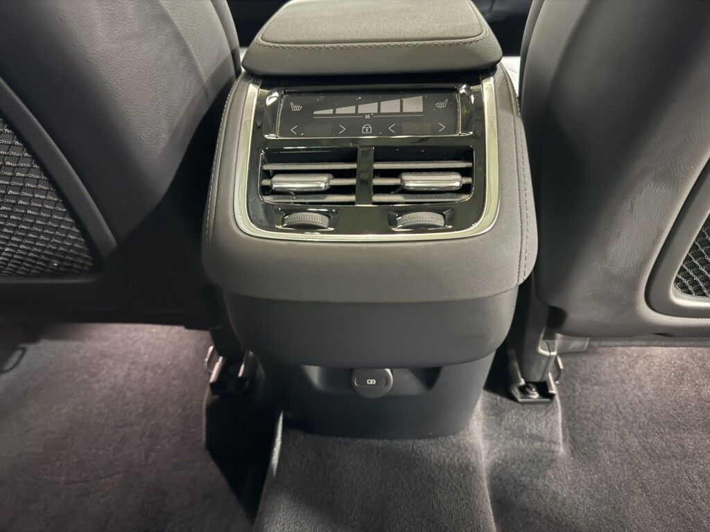 2025 Volvo XC90 2025.5 B6 AWD Plus 7-Seater Maumee OH