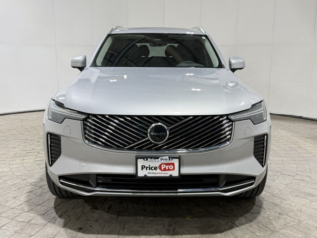 2025 Volvo XC90 2025.5 B6 AWD Plus 7-Seater Maumee OH