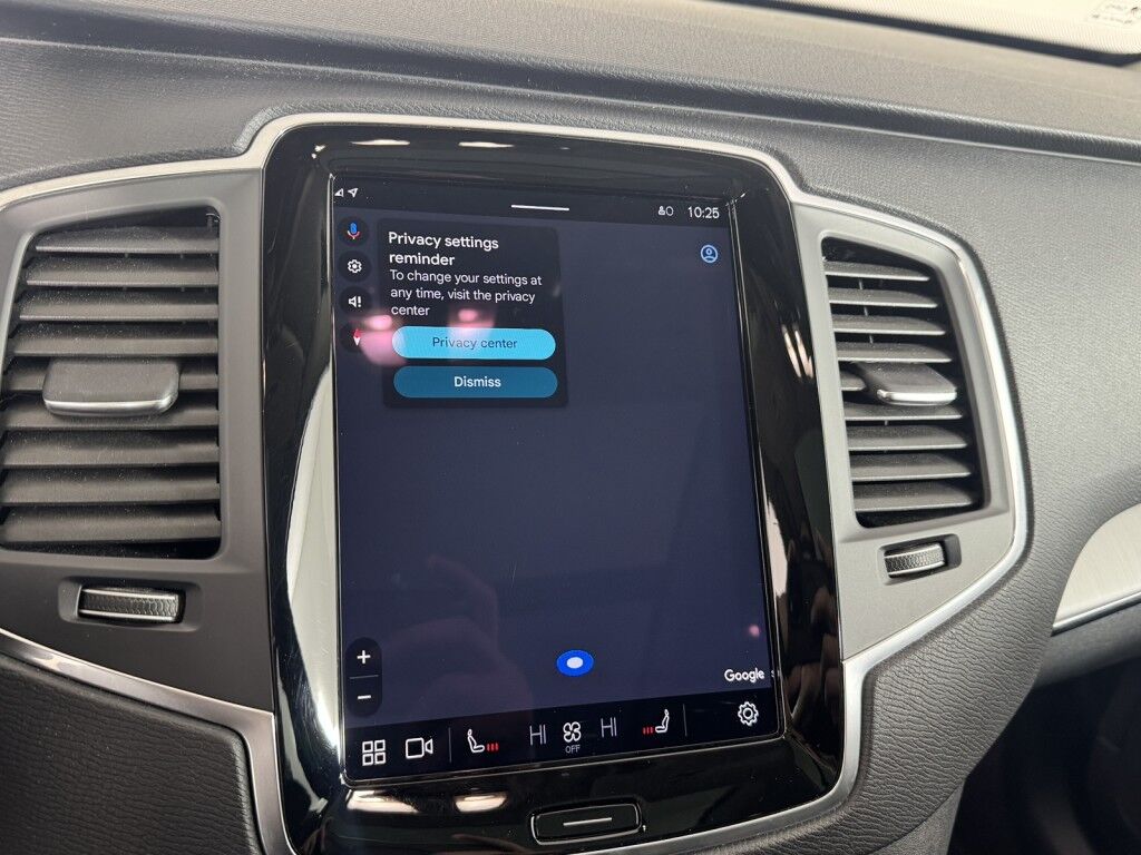 2025 Volvo XC90 AWD Core 7-Seater Maumee OH