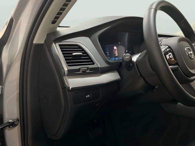 2025 Volvo XC90 B5 Core Dallas TX