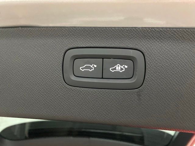 2025 Volvo XC90 B5 Core Dallas TX