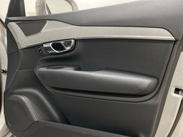 2025 Volvo XC90 B5 Core Dallas TX