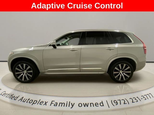 2025 Volvo XC90 B5 Core