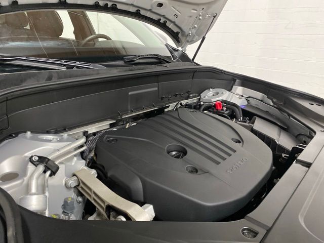 2025 Volvo XC90 B5 Core Dallas TX