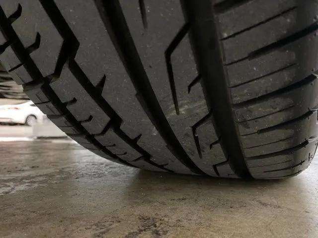 2025 Volvo XC90 B5 Core Dallas TX
