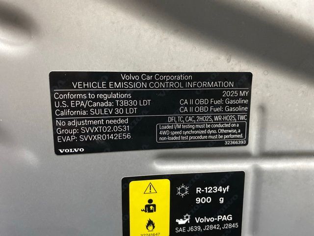 2025 Volvo XC90 B5 Core Dallas TX