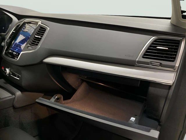 2025 Volvo XC90 B5 Core Dallas TX