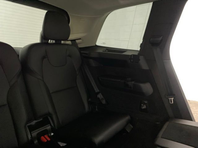 2025 Volvo XC90 B5 Core Dallas TX