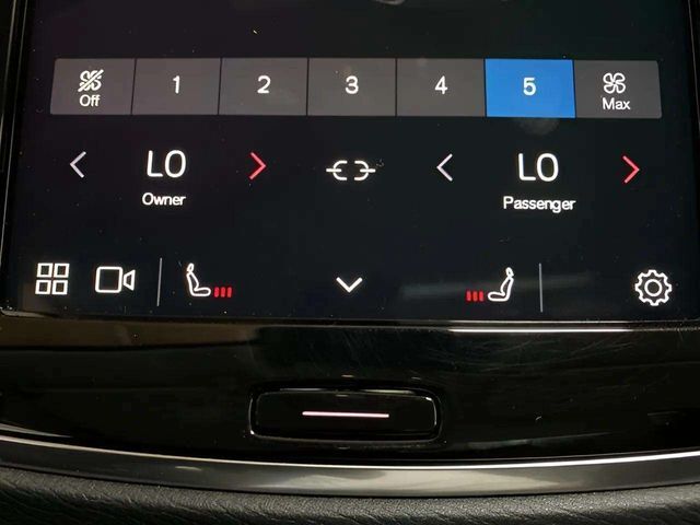 2025 Volvo XC90 B5 Core Dallas TX