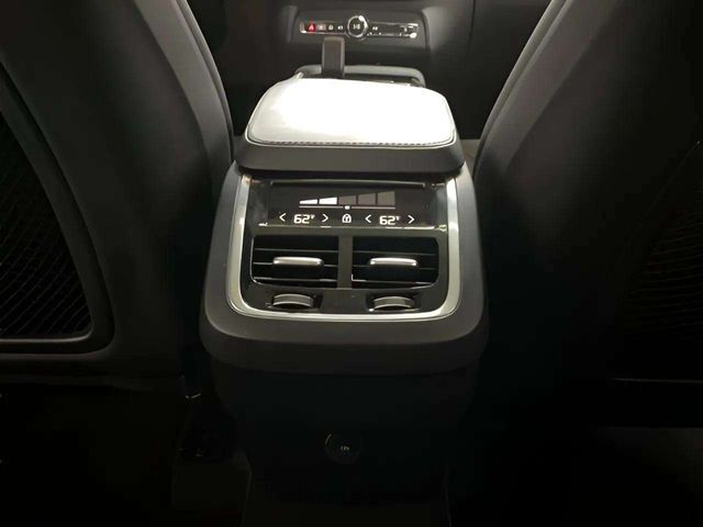 2025 Volvo XC90 B5 Core Dallas TX