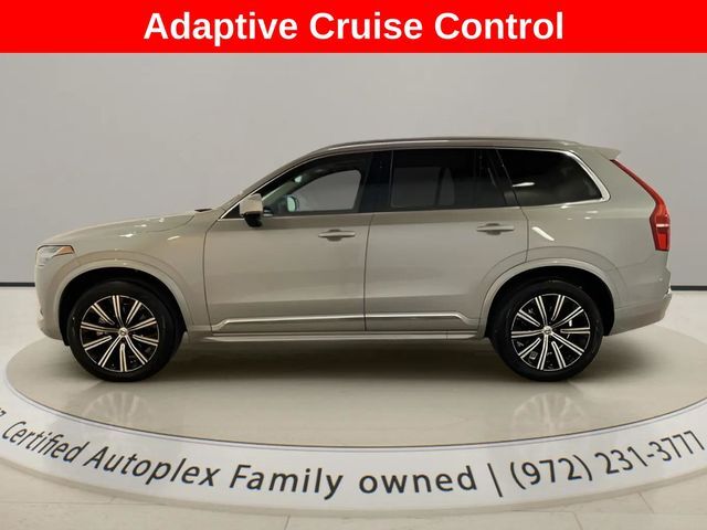 2025 Volvo XC90 B5 Core