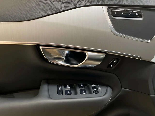 2025 Volvo XC90 B5 Core Dallas TX