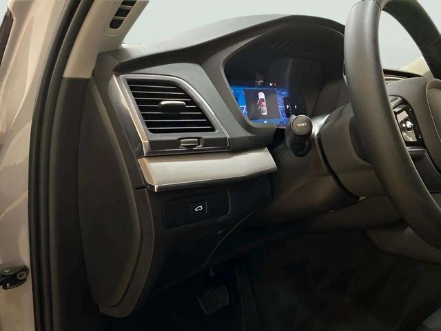 2025 Volvo XC90 B5 Core Dallas TX