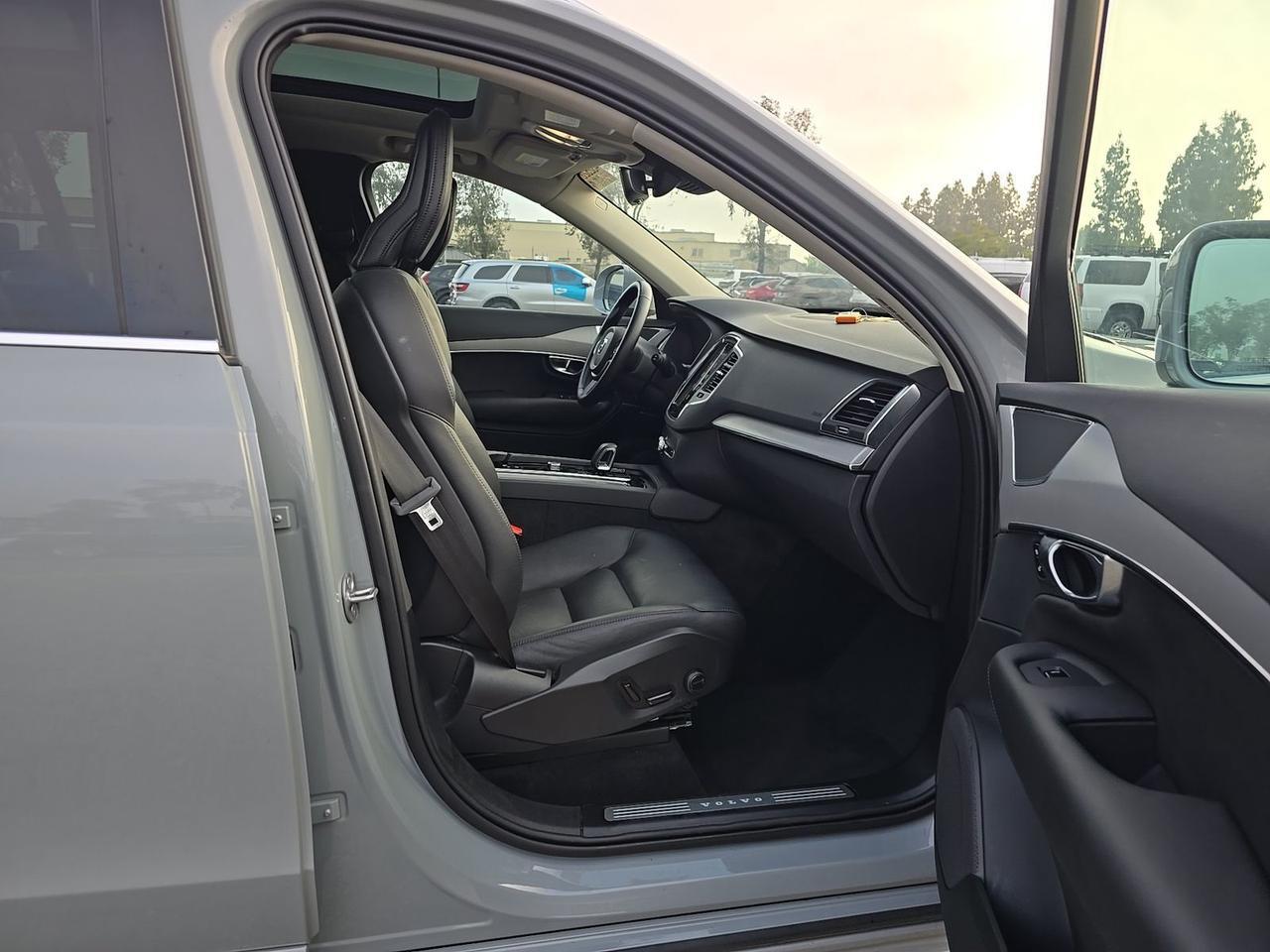 2025 Volvo XC90 B5 Core Pilot Assist Adaptive Cruise Portland OR