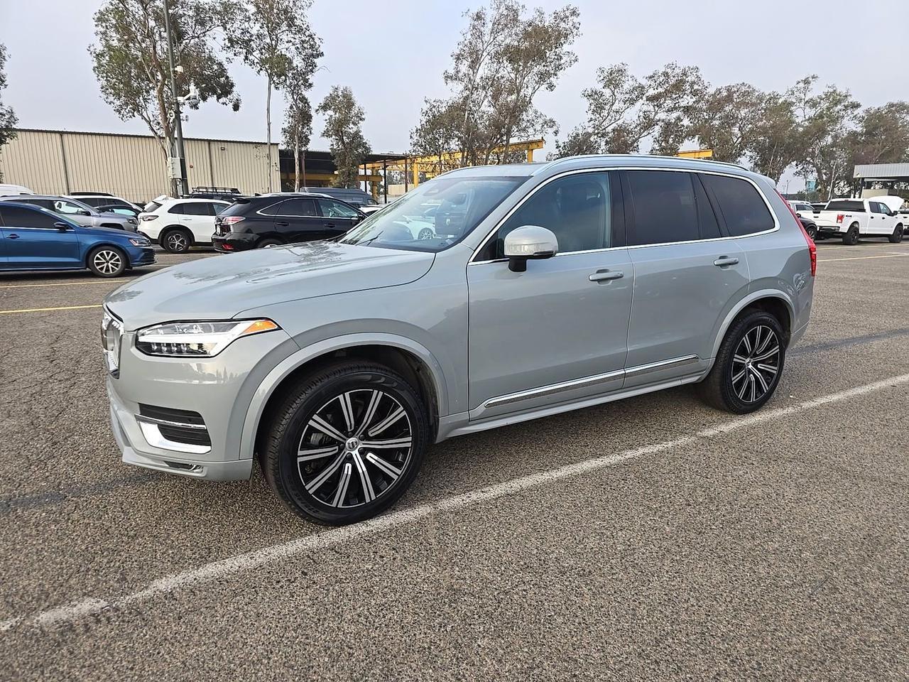 2025 Volvo XC90 B5 Core Pilot Assist Adaptive Cruise Portland OR