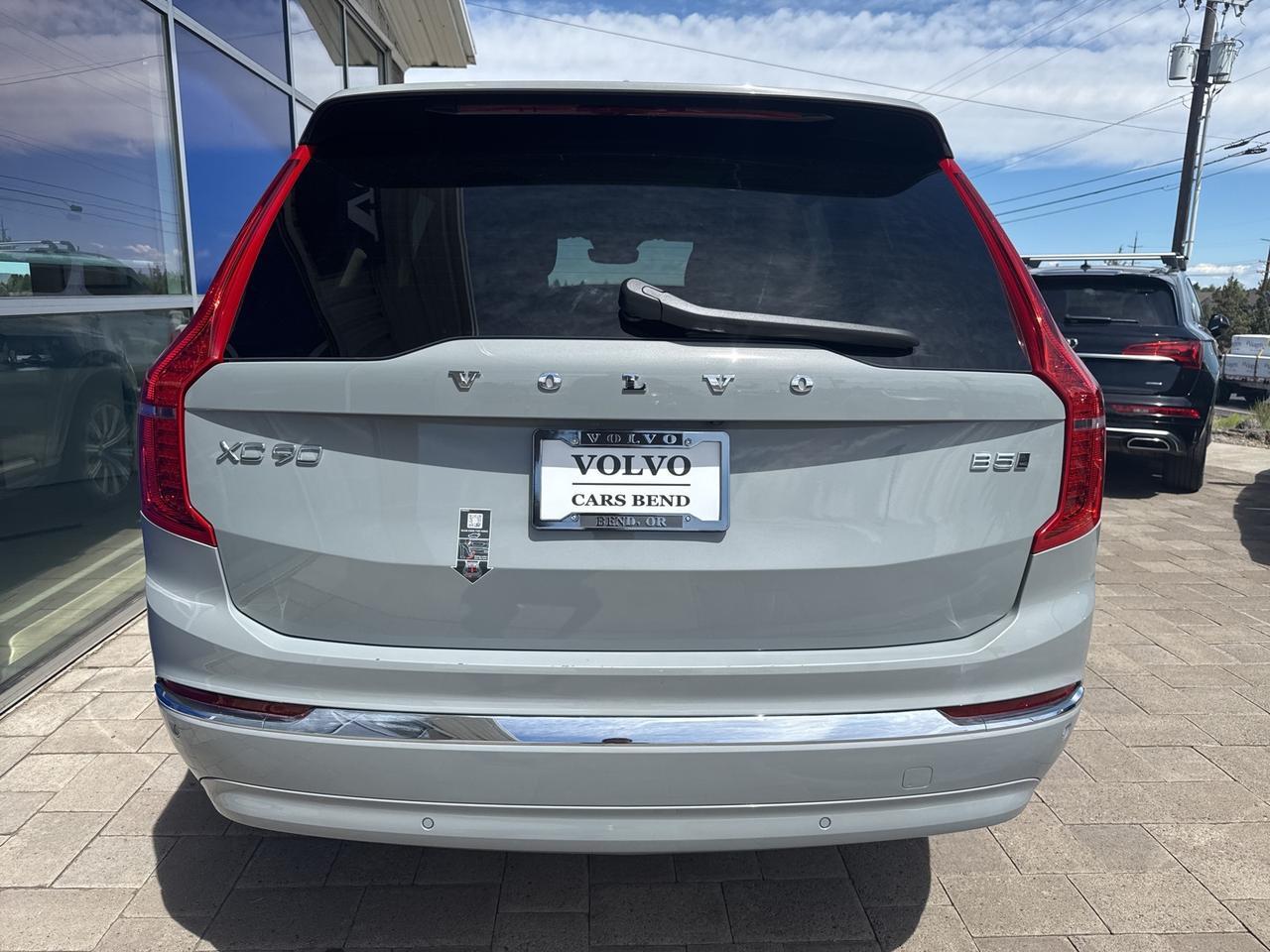 2025 Volvo XC90 B5 Core Bend OR