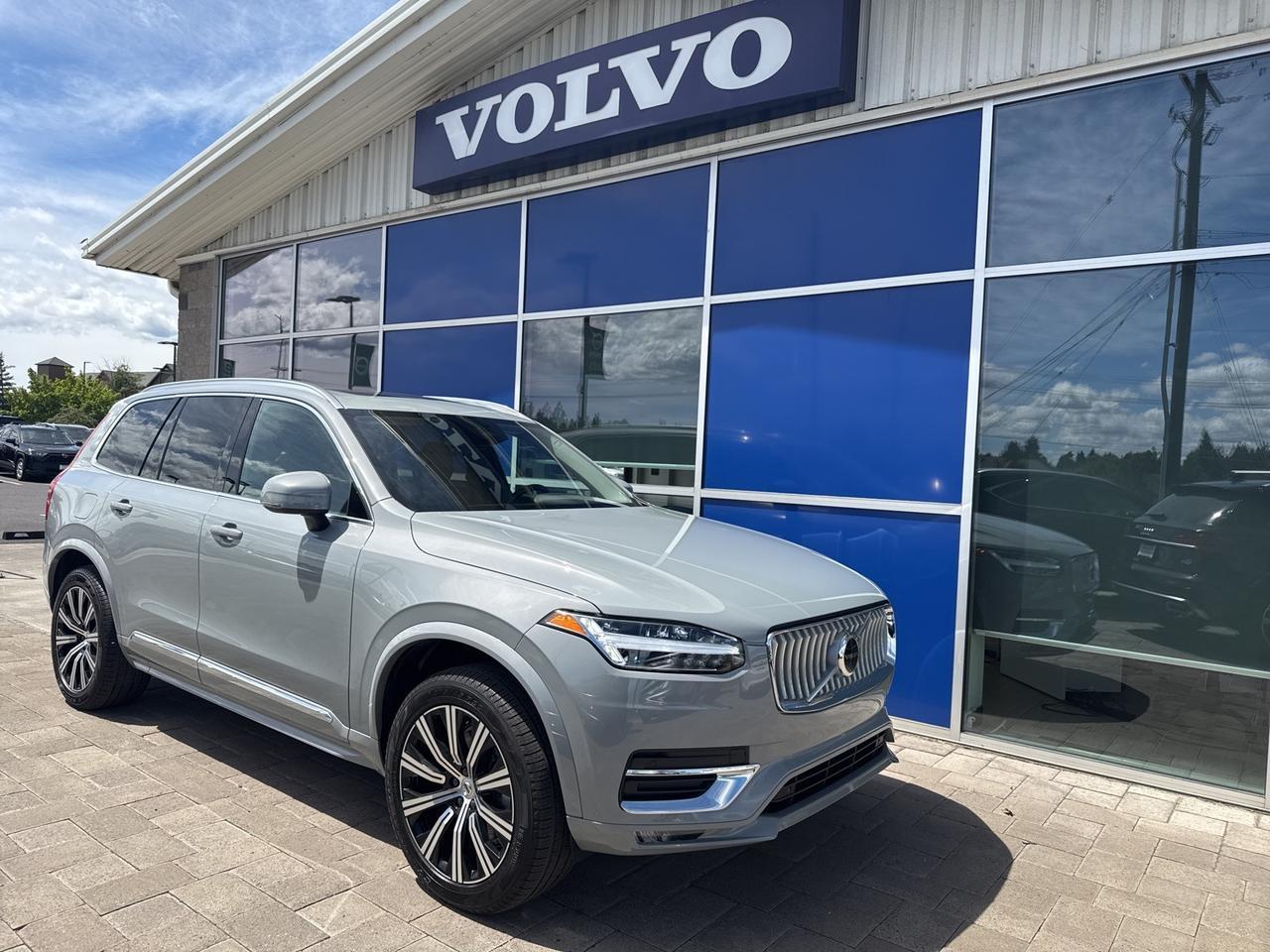 2025 Volvo XC90 B5 Core