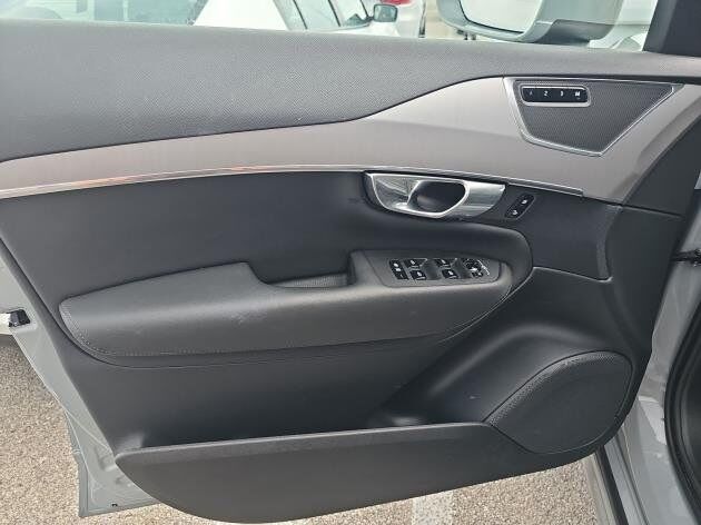 2025 Volvo XC90 B5 Core Bend OR